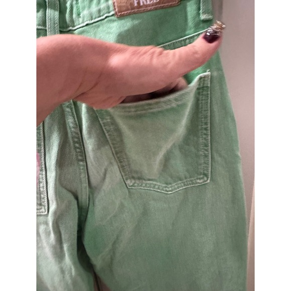 We The Free People High-Rise Straight Leg Jeans Size 26 Green 5 Pocket EUC - Picture 10 of 16